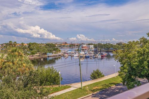 unit-2-90 Columbia Dr, TAMPA, FL, 33606-3570 | Card Image