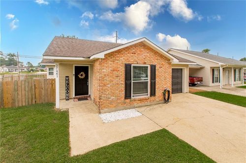37461 E Hillside Dr, Prairieville, LA, 70769-4401 | Card Image