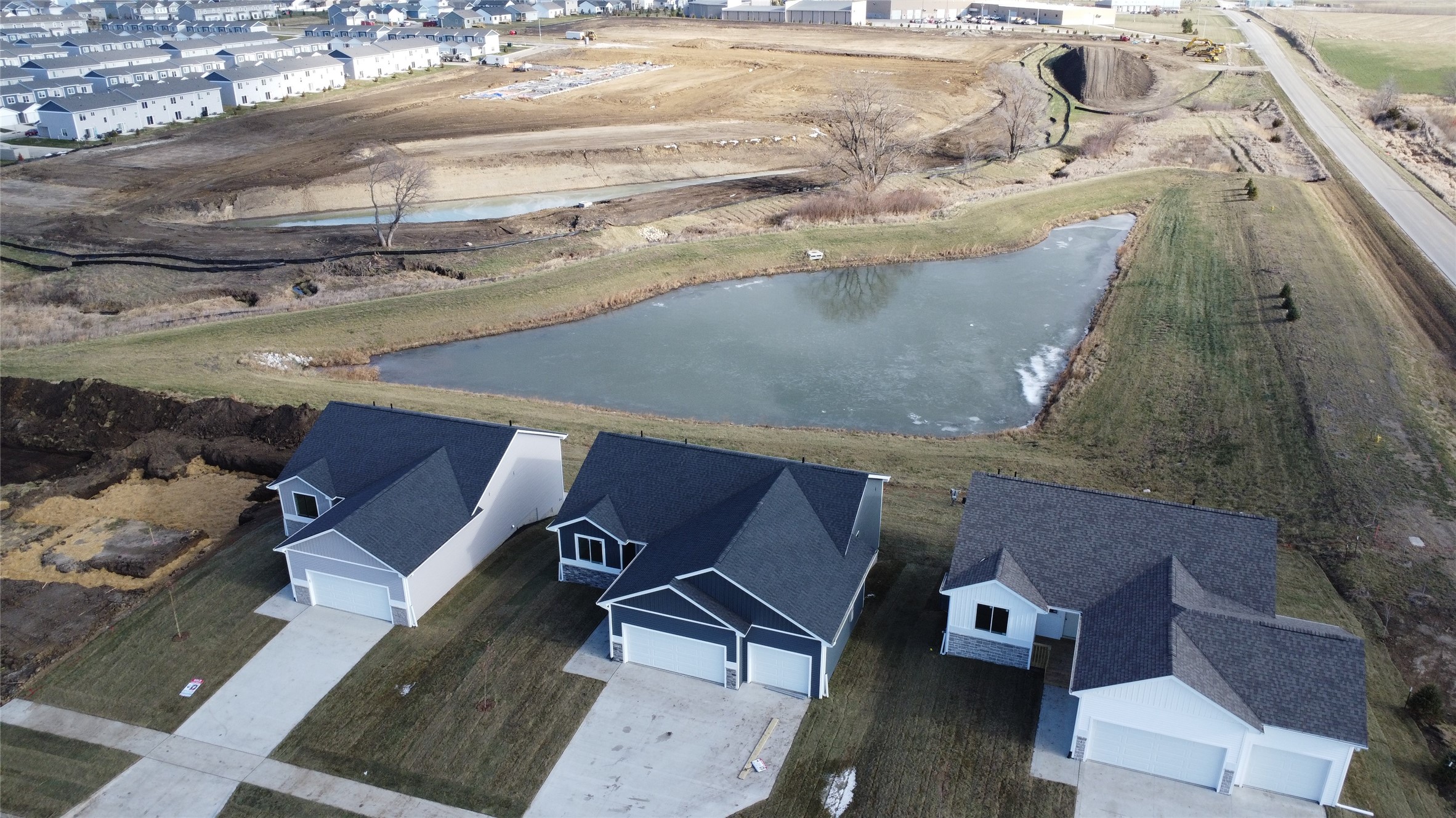 11th St, Waukee, IA 50263