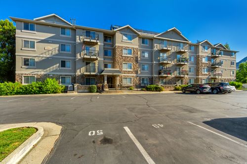 324-1245 E Privet Dr, Cottonwood Heights, UT, 84121-7615 | Card Image