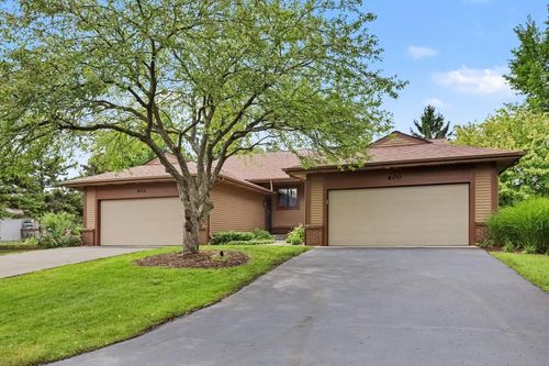 600 Bradford Pl Ne, Grand Rapids, MI, 49525-3306 | Card Image