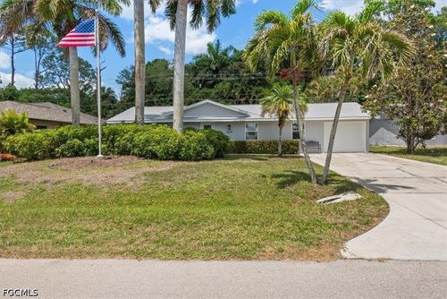 4639 Robin Avenue, NAPLES, FL, 34104 | Card Image
