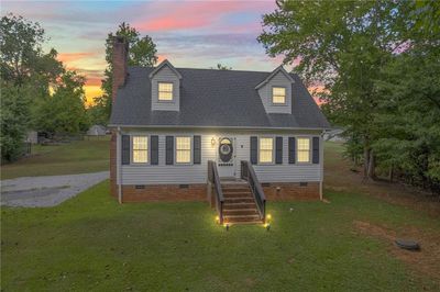 122 Fernwood Drive, House other with 3 bedrooms, 2 bathrooms and null parking in Easley SC | Image 2