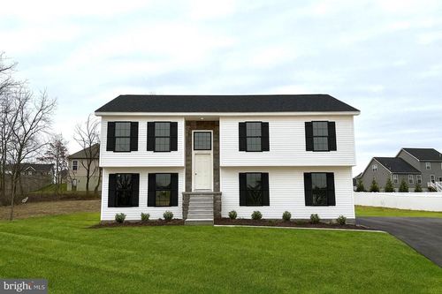 10-1280 Maple Ln, HANOVER, PA, 17331-8175 | Card Image