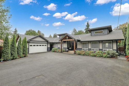 4930 196 St, Langley, BC, V3A1A3 | Card Image