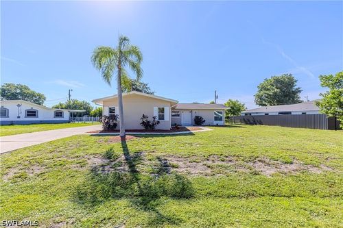 4009 Se 9th Ct, Cape Coral, FL, 33904-5216 | Card Image