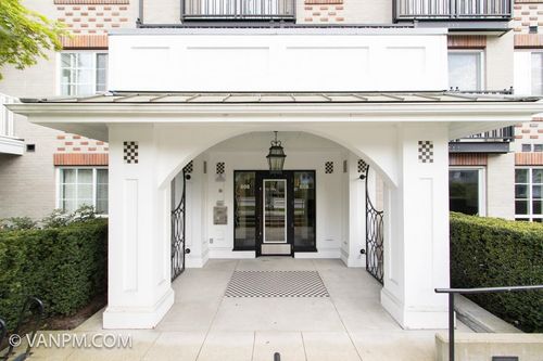 316-608 Como Lake Ave, Coquitlam, BC, V3J0B2 | Card Image