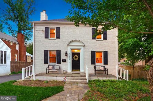 5613 Bradley Blvd, BETHESDA, MD, 20814-1032 | Card Image