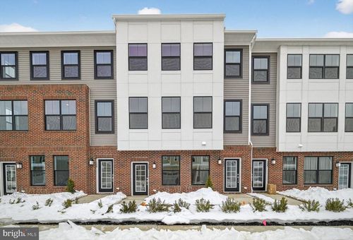 135 John Vanzandt, Titusville, NJ, 08560 | Card Image