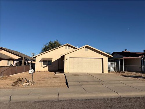 3632 N Roosevelt St, Kingman, AZ, 86409-3255 | Card Image