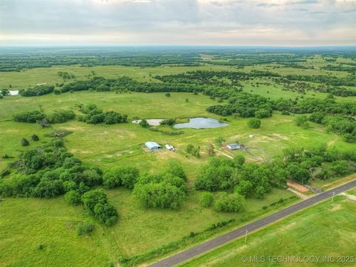 26601 Indian Meridian Rd, Wynnewood, OK, 73098-9000 | Card Image