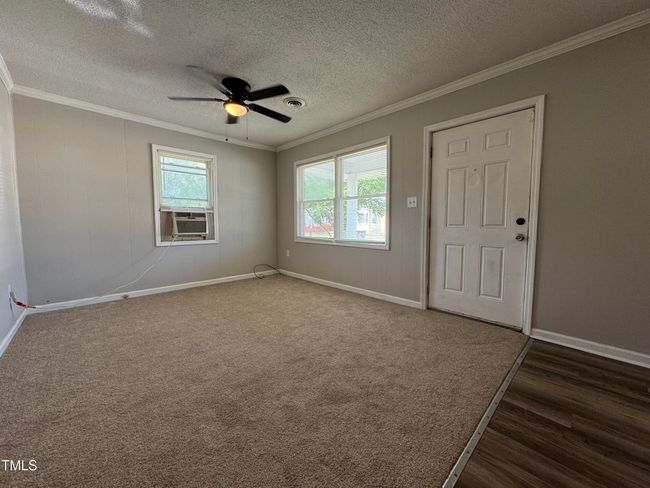 5. Living Room | Image 5