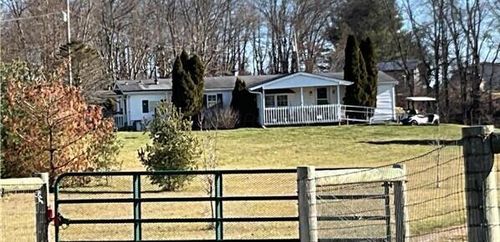 13768 Douglas Lane Lane, Centerburg, OH, 43011 | Card Image