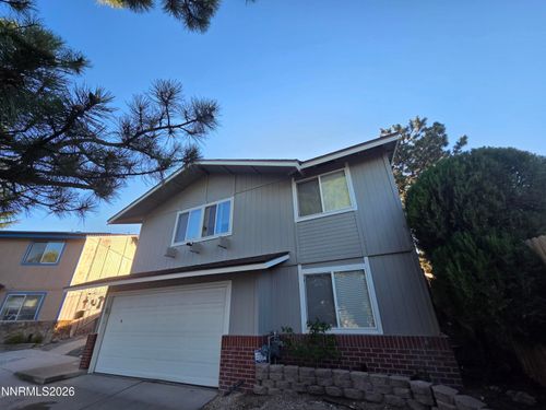 1055 Tudor Ct, Reno, NV, 89503-5703 | Card Image