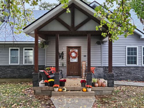 805 N 1st St, Steelville, MO, 65565-5113 | Card Image