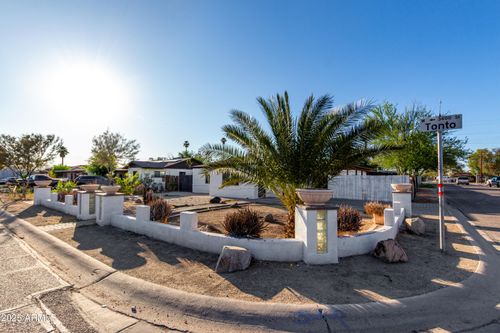 3402 W Tonto St, Phoenix, AZ, 85009-5609 | Card Image