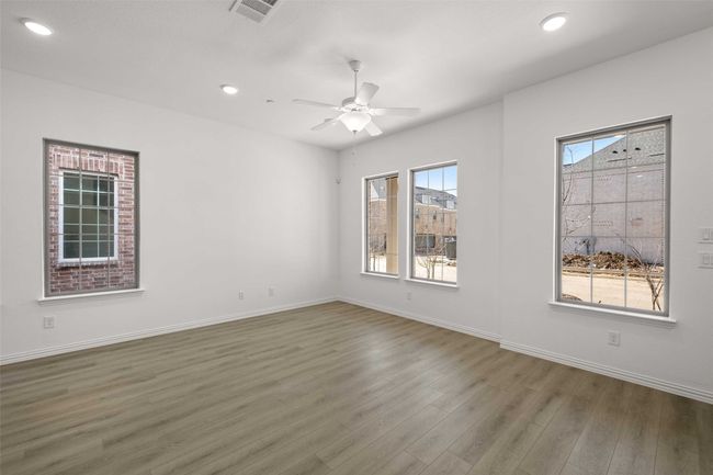 2412 Bulin Dr, Townhouse with 3 bedrooms, 3 bathrooms and null parking in Mansfield TX | Image 9