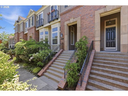 1528 Ne 65th Ave, Hillsboro, OR, 97124-5112 | Card Image
