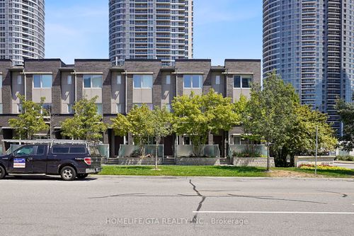 th45-330 Village Green Square, Scarborough, ON, M1S0L1 | Card Image