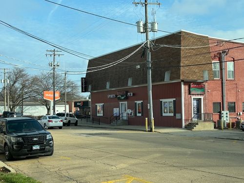 801 6th St, Mendota, IL, 61342-1917 | Card Image