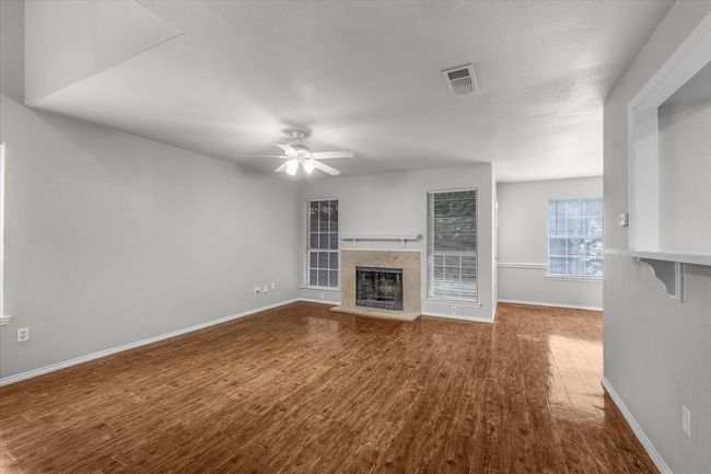 4010 Southern Charm Ct, Townhouse with 3 bedrooms, 3 bathrooms and null parking in Arlington TX | Image 5