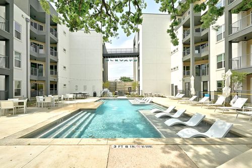 1301-4801 Springdale Road, Austin, TX, 78723 | Card Image