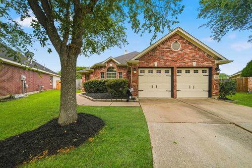 7102 Grassy Grove Ln, Richmond, TX, 77407-3844 | Card Image