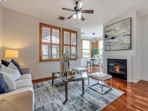 3275 3275 Dublin Blvd, Dublin, CA, 94568 | Card Image