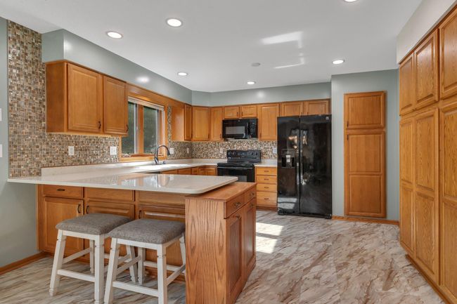 543 6 Th St, House other with 4 bedrooms, 4 bathrooms and null parking in Buffalo Lake MN | Image 5