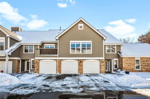 203-6020 Chasewood Parkway, Minnetonka, MN, 55343 | Card Image