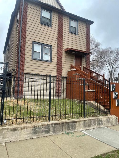 1-5918 S Calumet Avenue, Chicago, IL, 60637 | Card Image