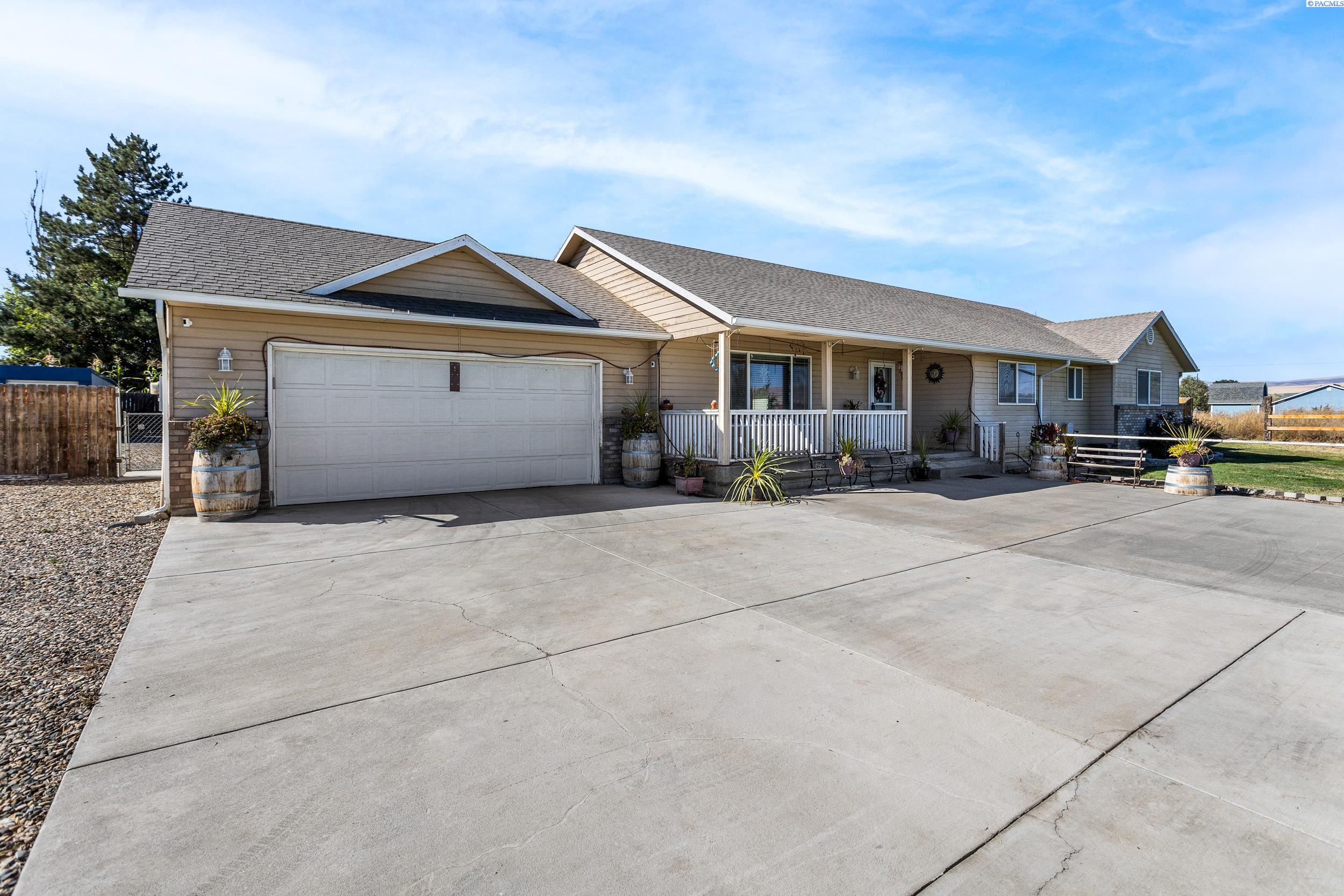 Albro Rd, Sunnyside, WA 98944