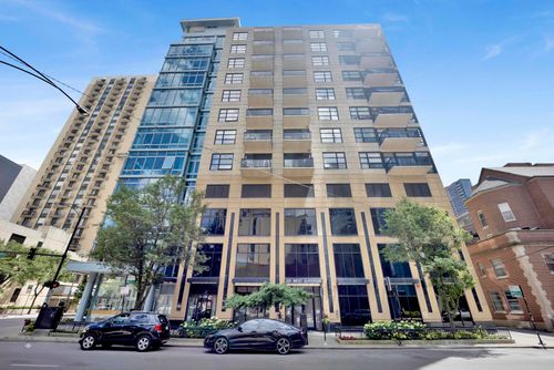 1202-101 W Superior St, Chicago, IL, 60654-7651 | Card Image