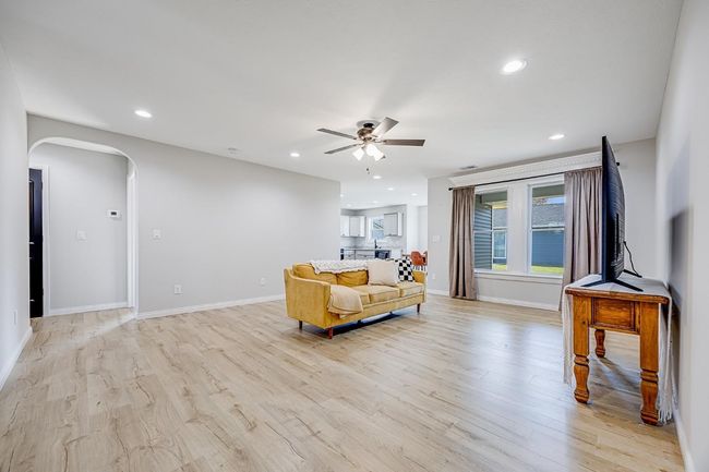 107 Oak St, House other with 3 bedrooms, 2 bathrooms and null parking in Vevay IN | Image 13