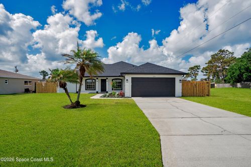 934 Eastlake St Se, Palm Bay, FL, 32909-4559 | Card Image
