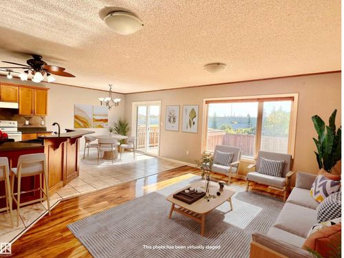 806 Highwood Blvd, Devon, AB, T9G2G6 | Card Image
