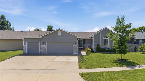 2134 S Golden Hills St, Wichita, KS, 67209-4276 | Card Image