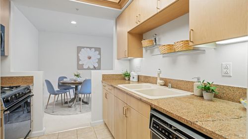 apt-2l-400 Deer Valley Rd, San Rafael, CA, 94903-5519 | Card Image