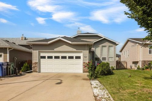 409 Red Crow Boulevard W, Lethbridge, AB, T1K7H8 | Card Image