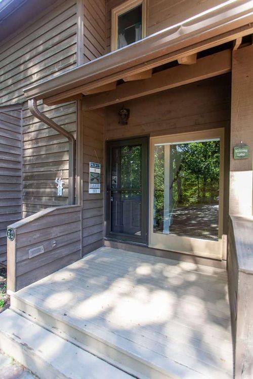 apt-e2-500 Marina Rd, Murphy, NC, 28906-9743 | Card Image