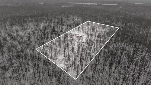 9047 E Oakwood Trl, Reed City, MI, 49677-8802 | Card Image