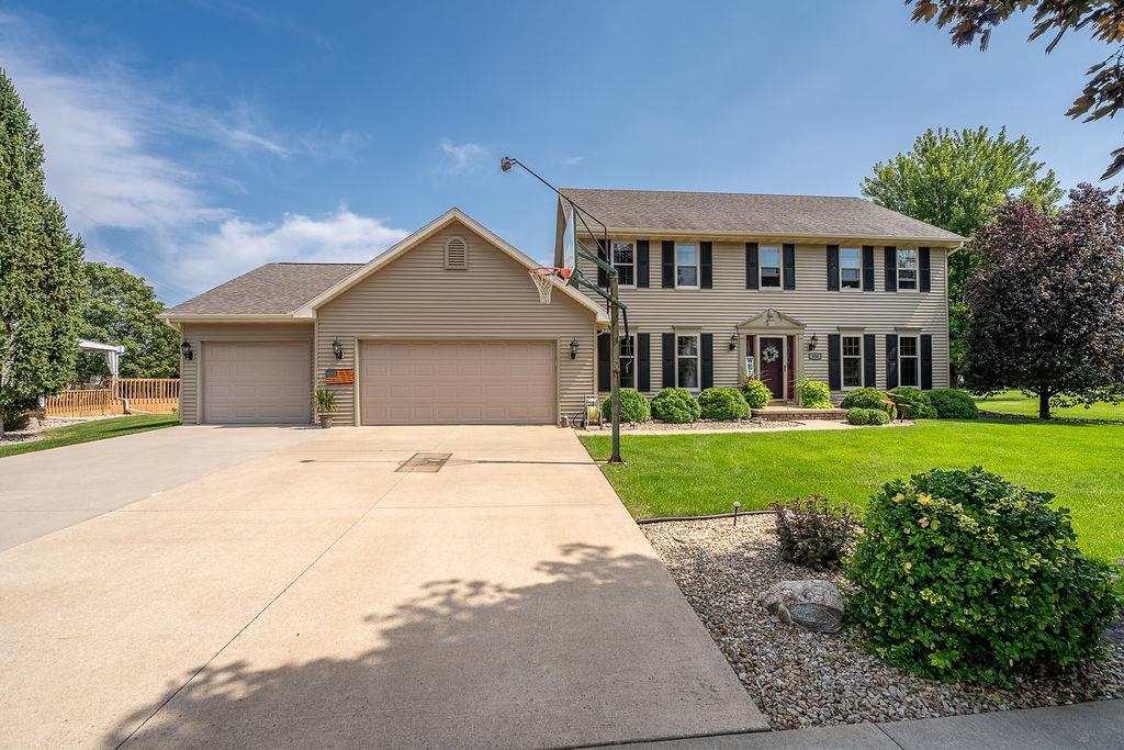 Fox Fire Dr, Oshkosh, WI 54904