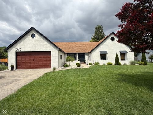 595 Lasher Dr, Seymour, IN, 47274-1981 | Card Image