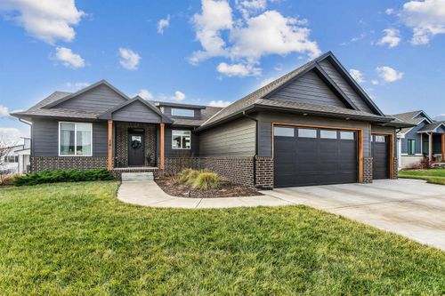 286 S Wellcrest Ct, Goddard, KS, 67052-2500 | Card Image