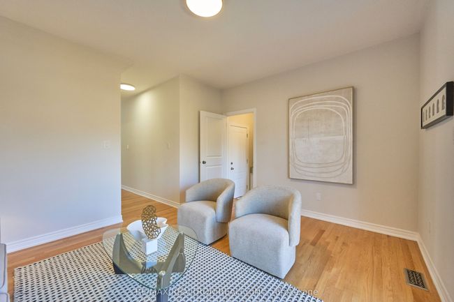 10 Globemaster Lane, House attached with 3 bedrooms, 4 bathrooms and 1 parking in Richmond Hill ON | Image 6
