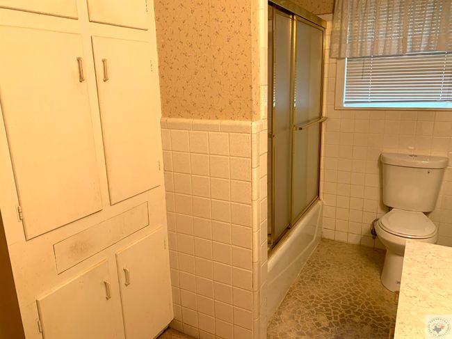 318 W Cypress St, House other with 3 bedrooms, 2 bathrooms and null parking in Bloomburg TX | Image 20