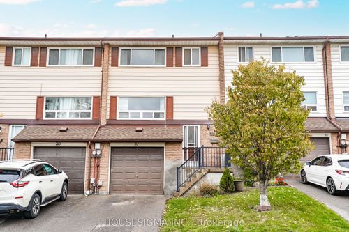 31-321 Blackthorn St, Oshawa, ON, L1K1L3 | Card Image