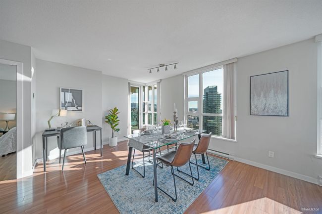 2401 - 2232 Douglas Road, Condo with 2 bedrooms, 2 bathrooms and 2 parking in Burnaby BC | Image 6