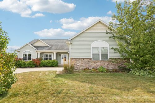 2713 16th Pl, Kenosha, WI, 53140-4946 | Card Image