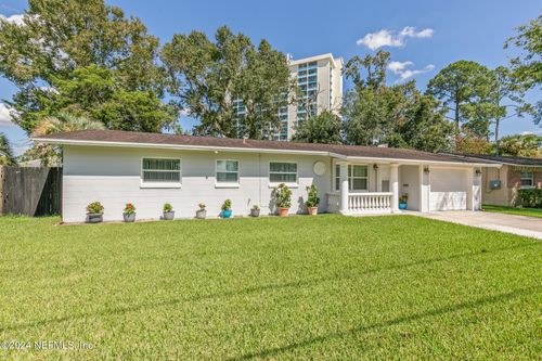 5937 Loran Dr N, JACKSONVILLE, FL, 32216-5521 | Card Image